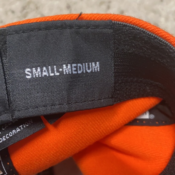 New Era Denver Broncos cap! Like new! - Picture 5 of 6